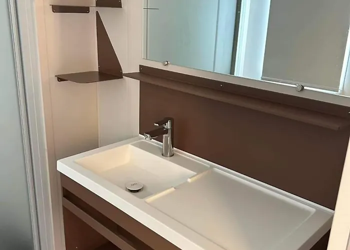 à Parque de Campismo